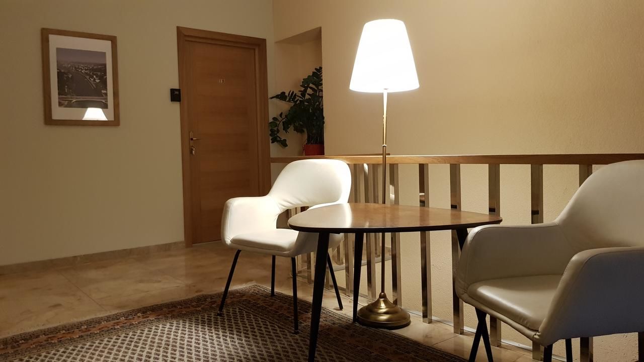 Отели типа «постель и завтрак» Nėris Inn Terraces Вильнюс-4